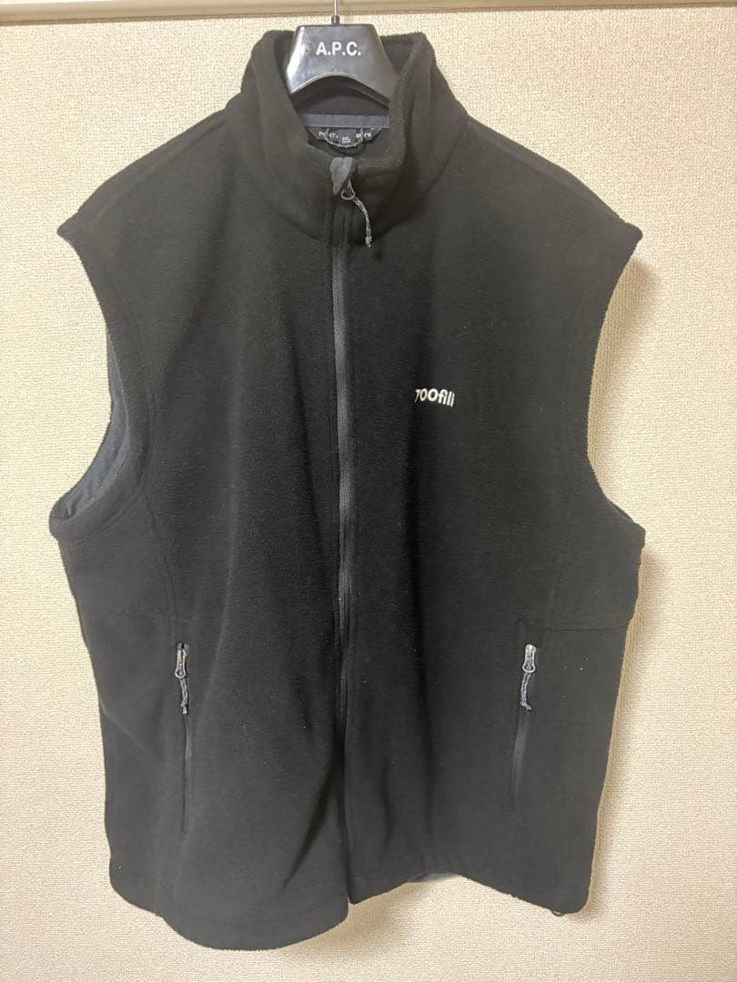 700fill フリースベスト