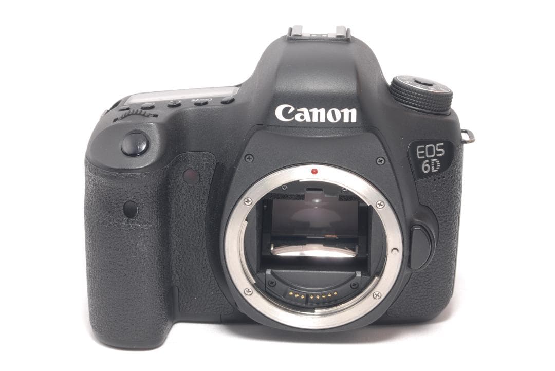 ⭐️フルサイズ⭐️Canon EOS　6D キャノン　デジタル一眼レフ