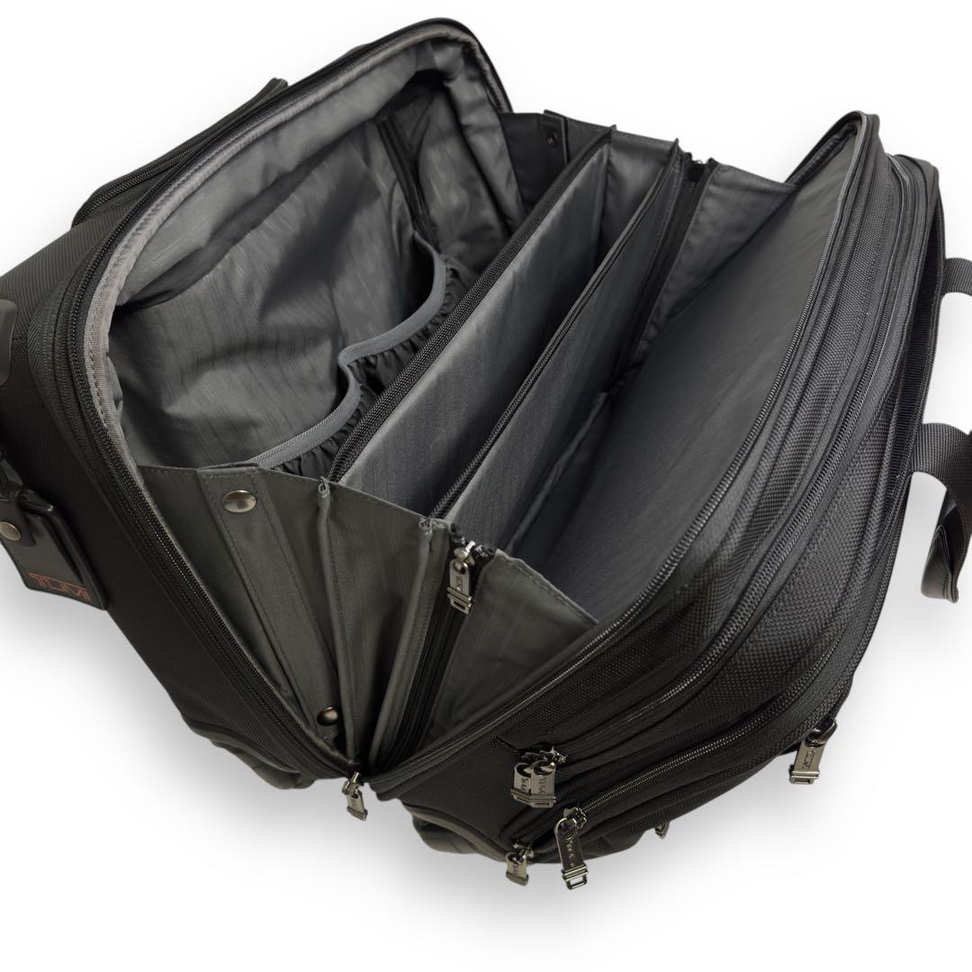 TUMI トゥミ ALPHA2 キャリーケース ビジネス 旅行 ブラック 4輪