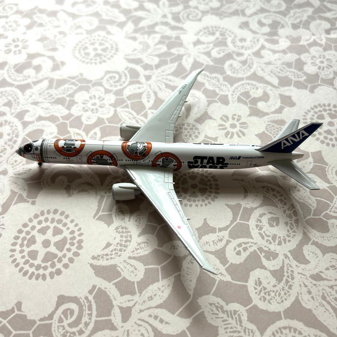 限定 ANA B777スターウォーズ ジェットBB-8 模型