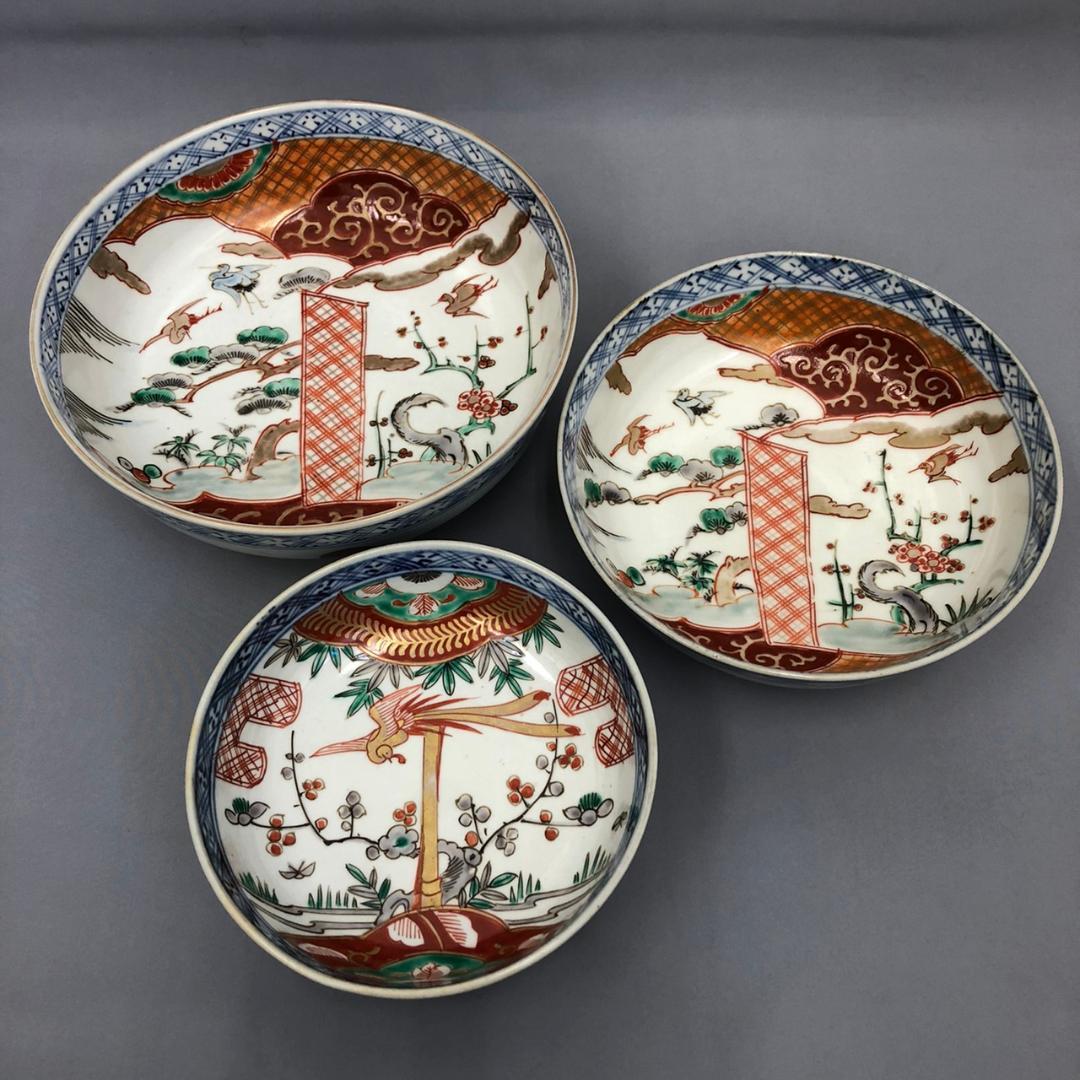 古伊万里　染錦　三つ鉢　松竹梅、鳳凰