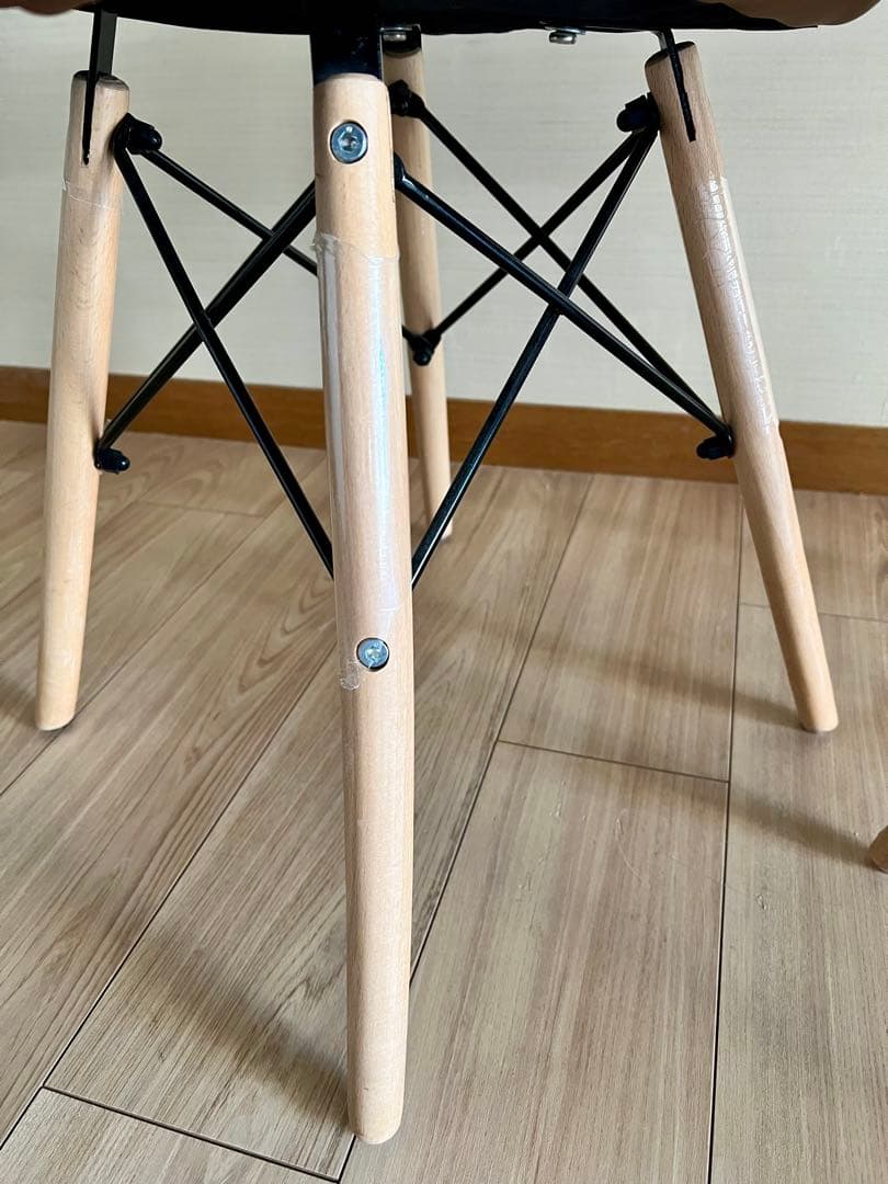 【渋谷区引き取り限定】幅160 LOWYA 無垢材 ダイニングテーブル　イス二脚