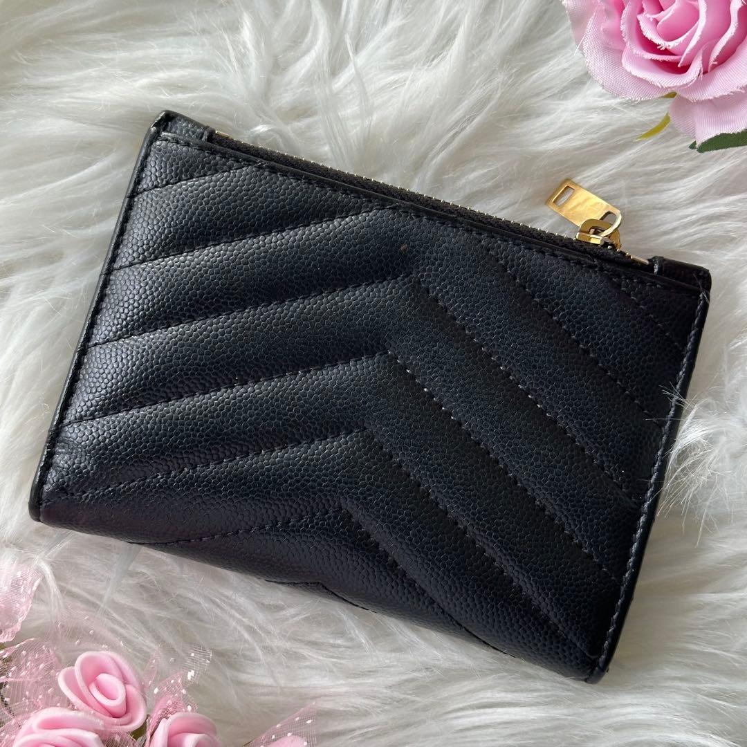 サンローラン YSL ブラック キルティング 二つ折り財布