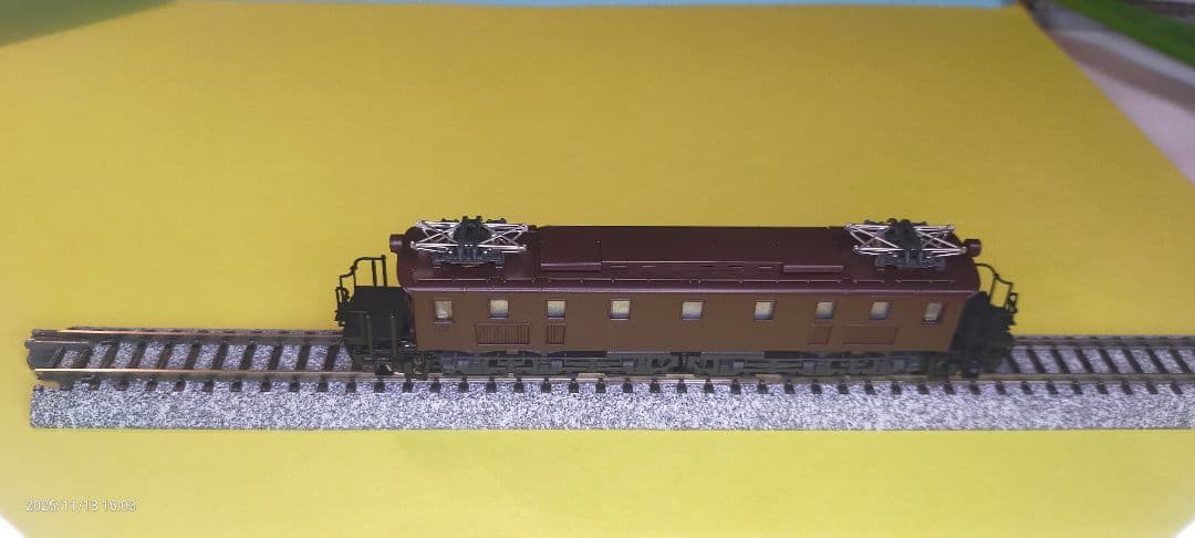 ワールド工芸製Ｎゲージ塗装済完成品　国鉄ＥＦ11型電機機関車　茶色