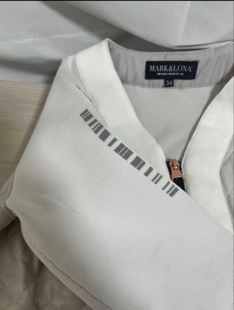 定価5.5万 MARK&LONA CODE キルティング ブルゾン 36 白 金