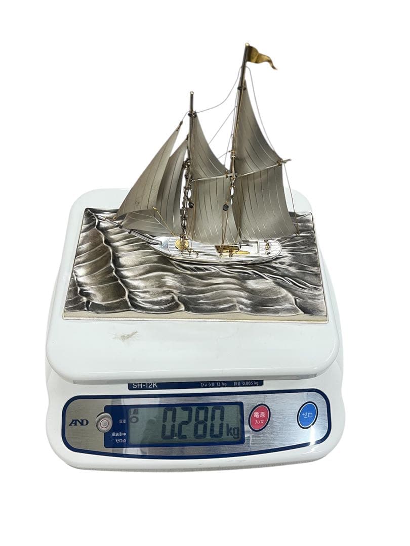 銀製　シルバー　SILVER 銀船　ヨット　置物　オブジェ　工芸品