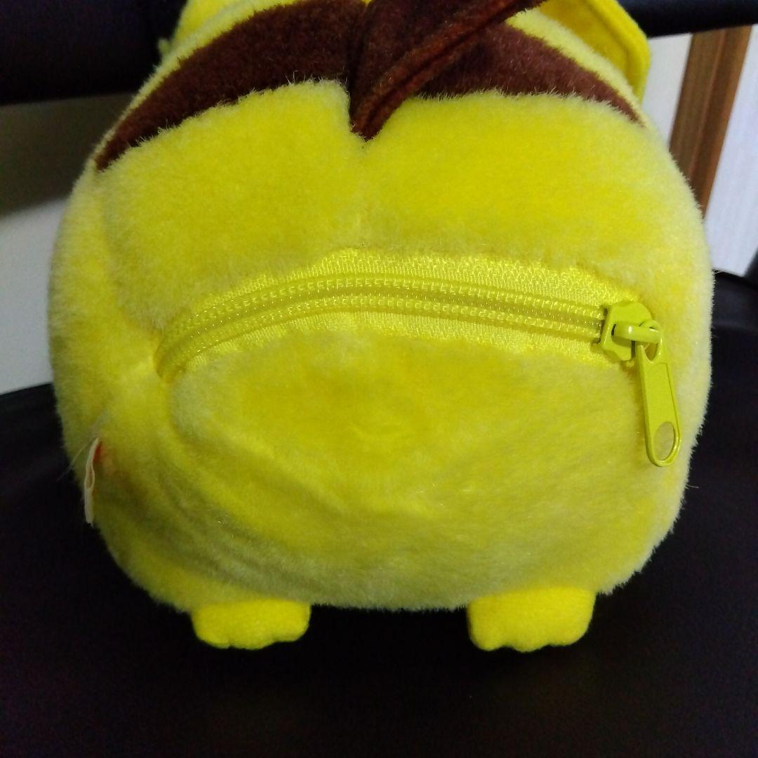 ピカチュウ ぬいぐるみ TOMY製 +1(メーカー不明)+1