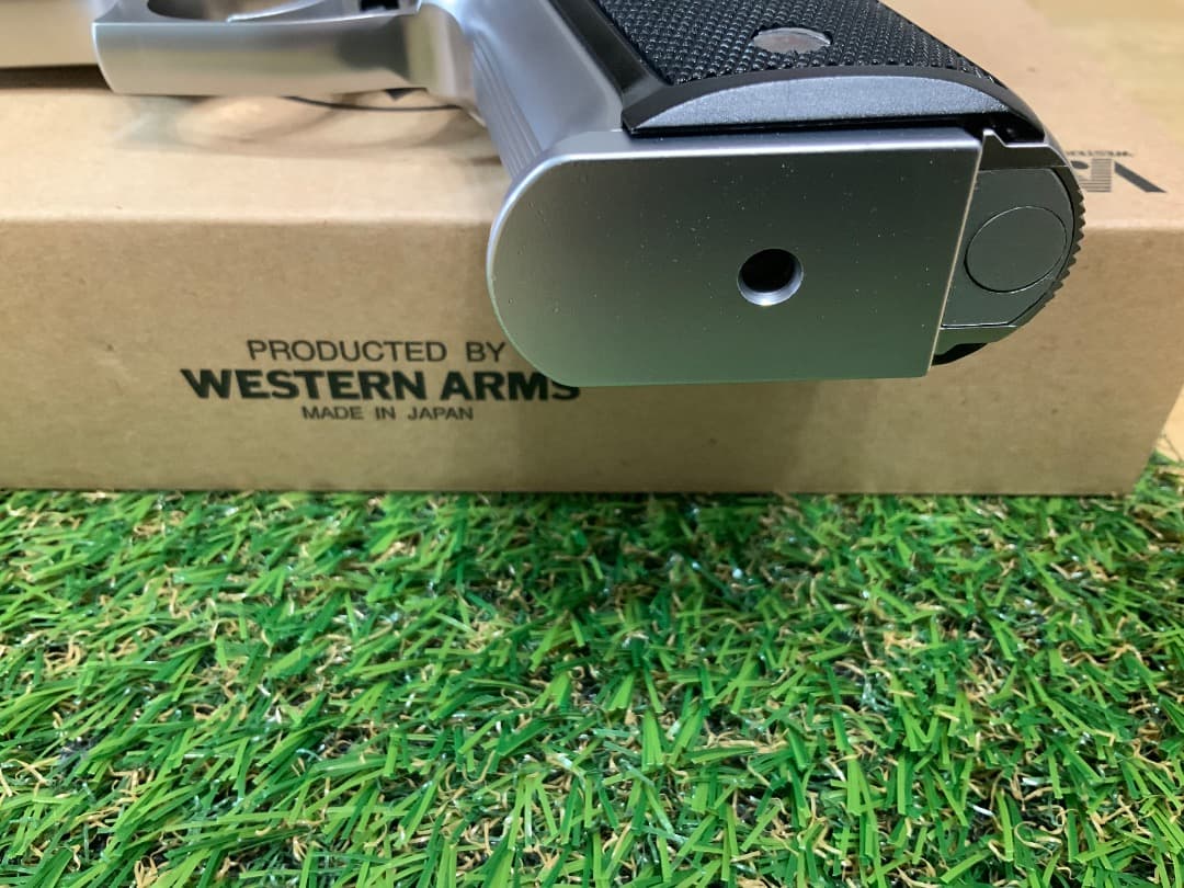 WA ウェスタンアームズ　クーガーF M8045 INOX シルバー　ガスガン