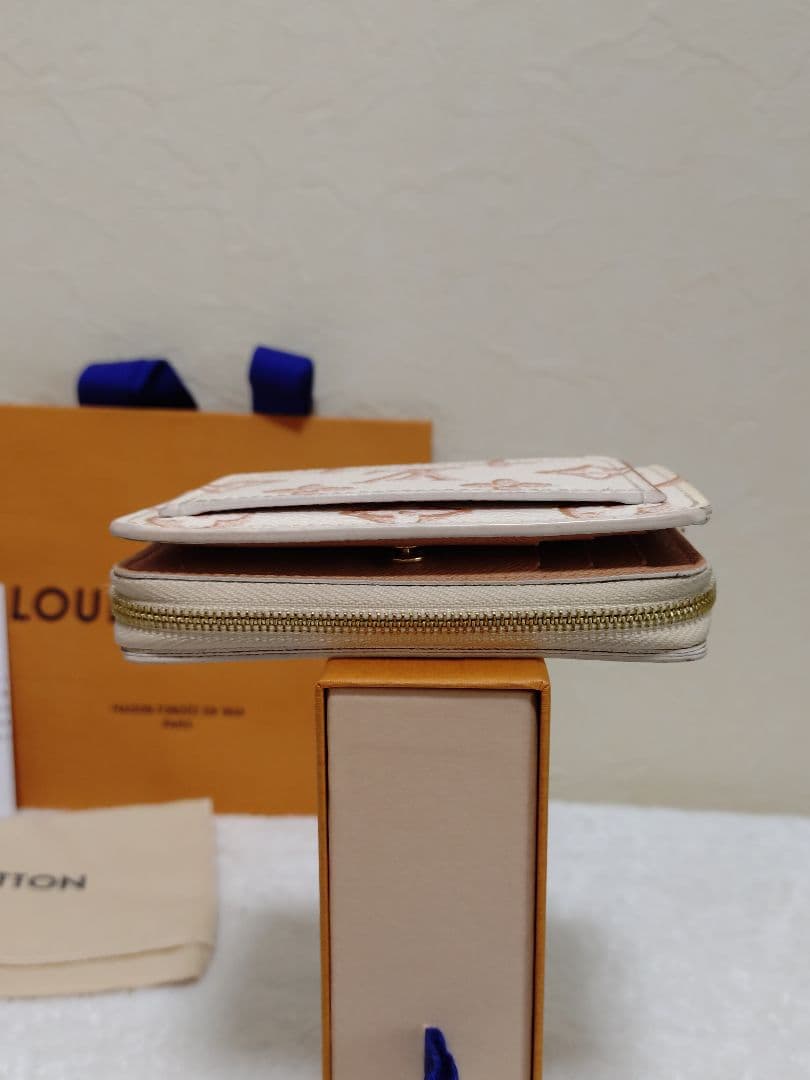 ルイビトン　ポルトフォイユ・ルー超美品！