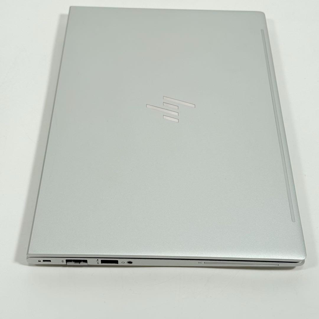 45.HP EliteBook630G10 32G 新品1TB