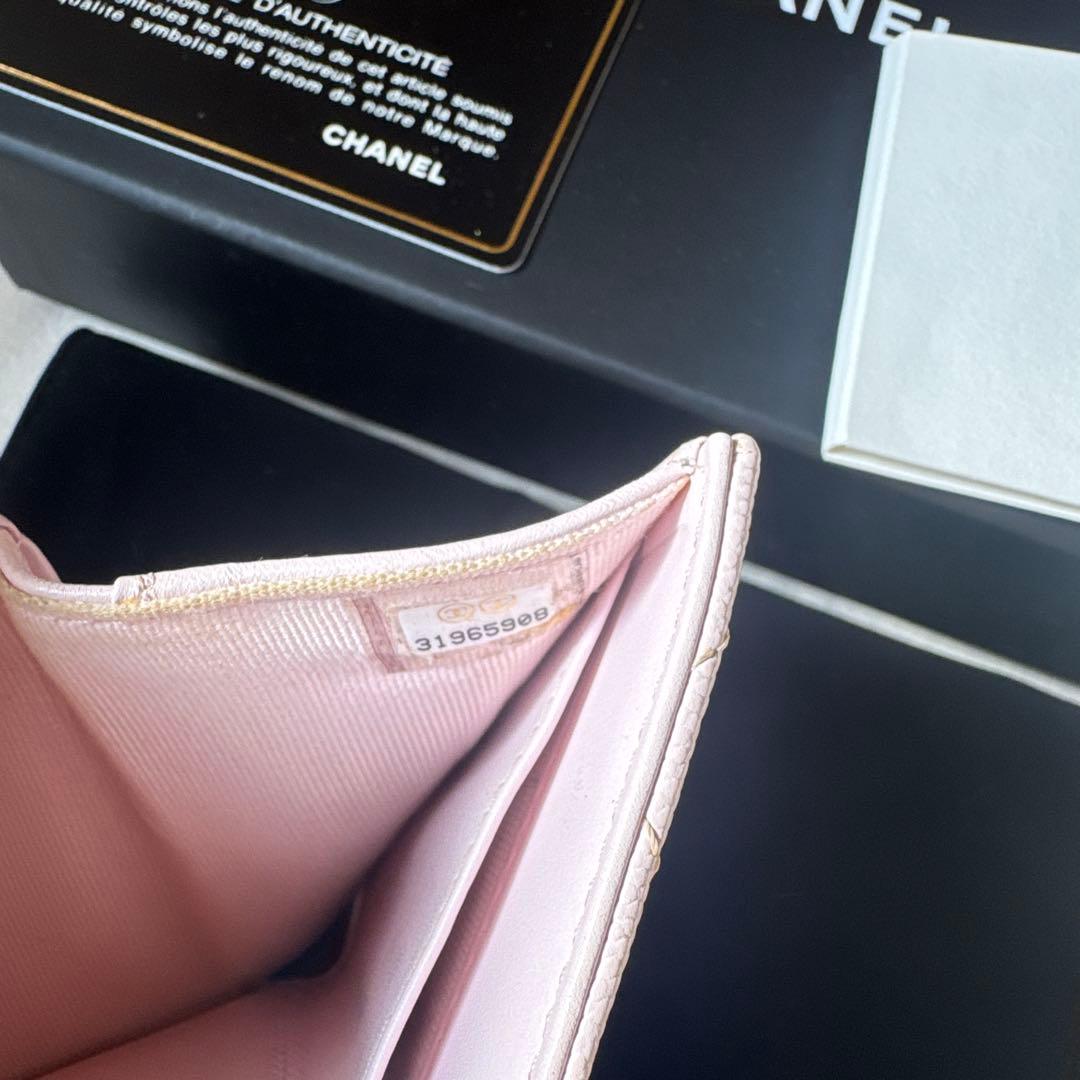 CHANEL ピンク キルティング 三つ折り財布