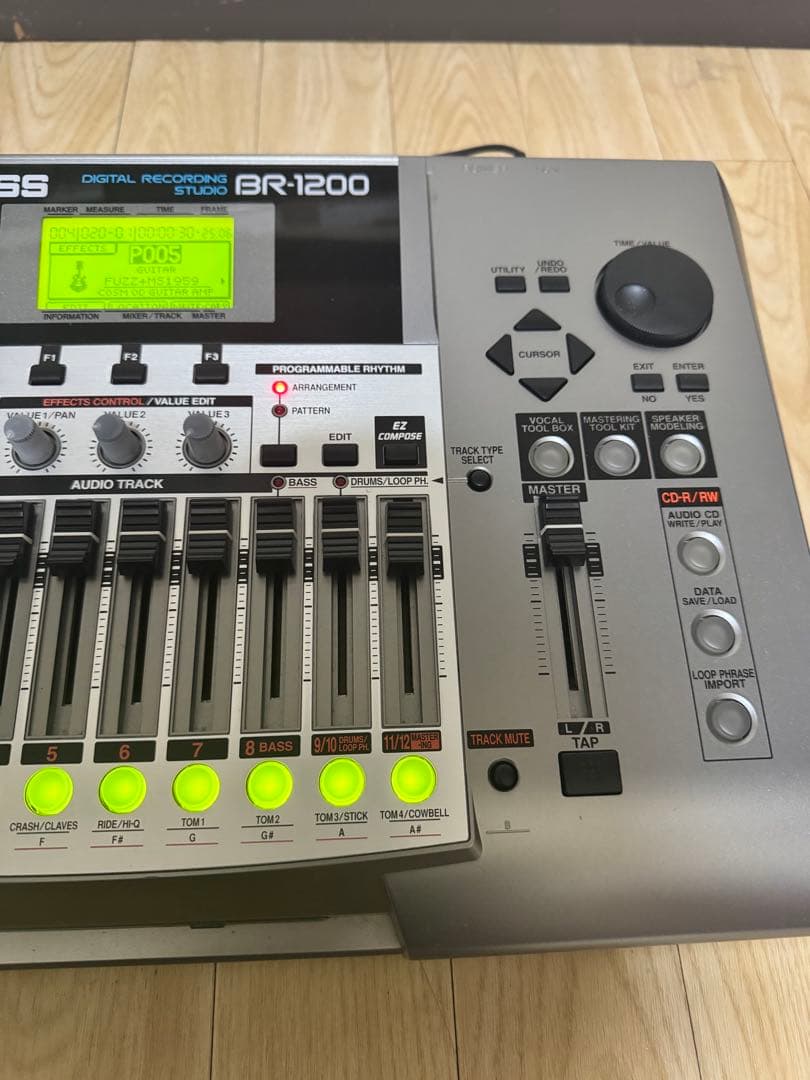 【電源確認済】マルチトラックレコーダー BOSS ボス BR-1200CD