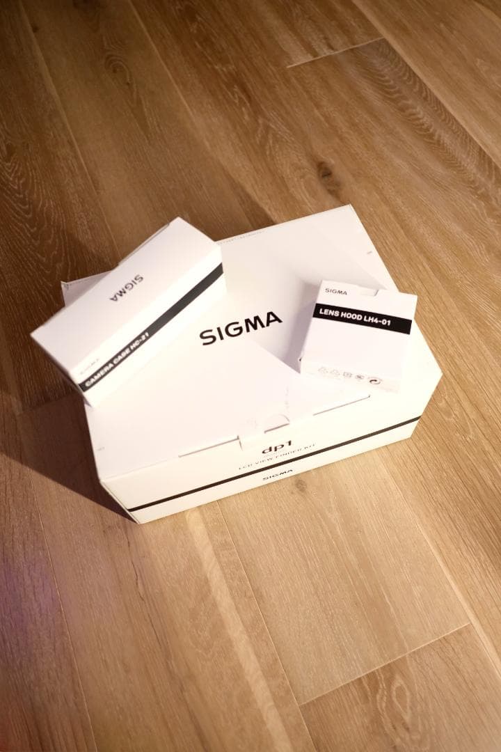 SIGMA dp1 Quattro + 純正アクセ フード/ケース/ファインダー