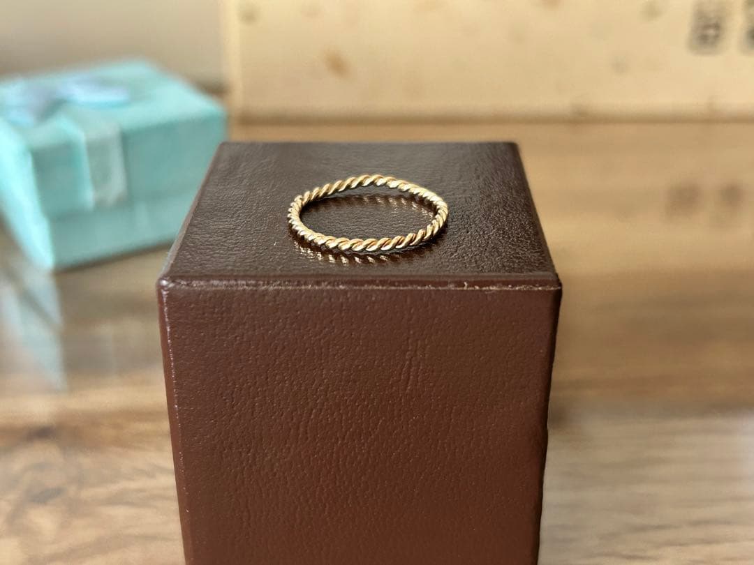ヴァンドーム青山　K10アンティークシリーズ ツイストデザイン リング♯9