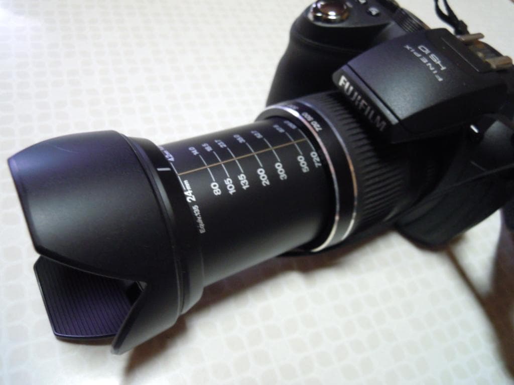 Fujifilm HS10 デジタル一眼レフ