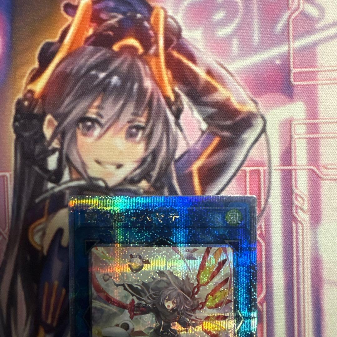 遊戯王　閃刀姫ハヤテ　絵違い　25thシークレットレア　クオシク