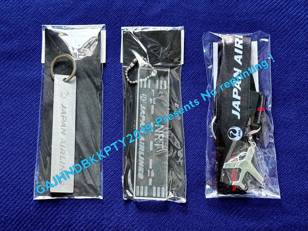 貴重♪ JAL 日本航空 成田 再生 アルミ 客室窓 ネックストラップ グッズ