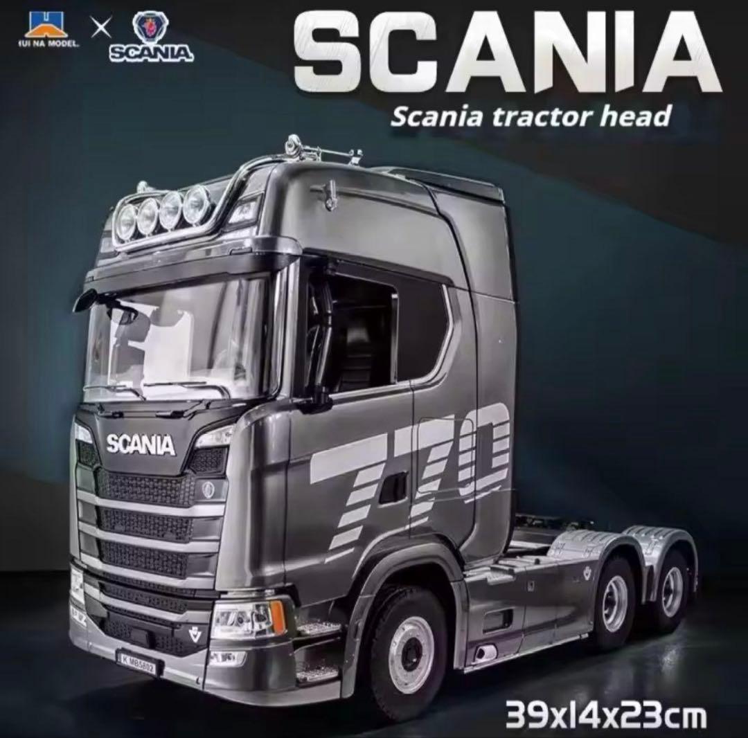 Scania 770 S V8 1\18 スケール　トラックとトレーラーセット