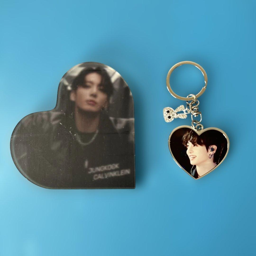 BTS Jungkook 両面ホログラムフォトカード・ロングステッカー