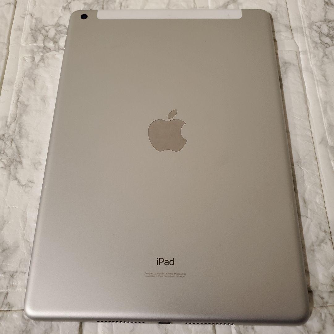 218 iPad 7世代 128GB SIMフリー シルバー