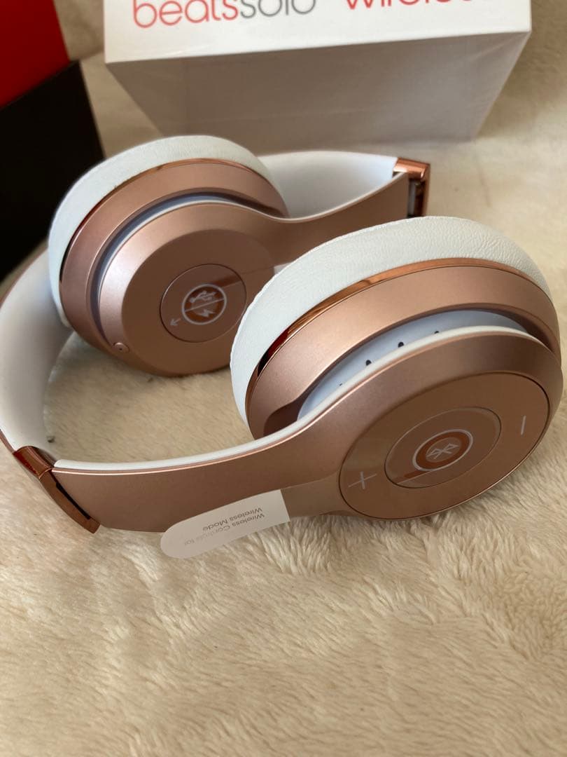 井*口様 未使用beats solo3 wireless ローズゴールド