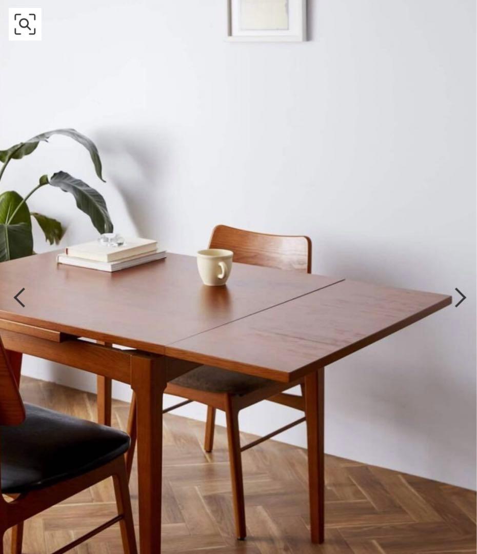 ハビタ　ダイニング　テーブル　HABITAT DINING TABLE