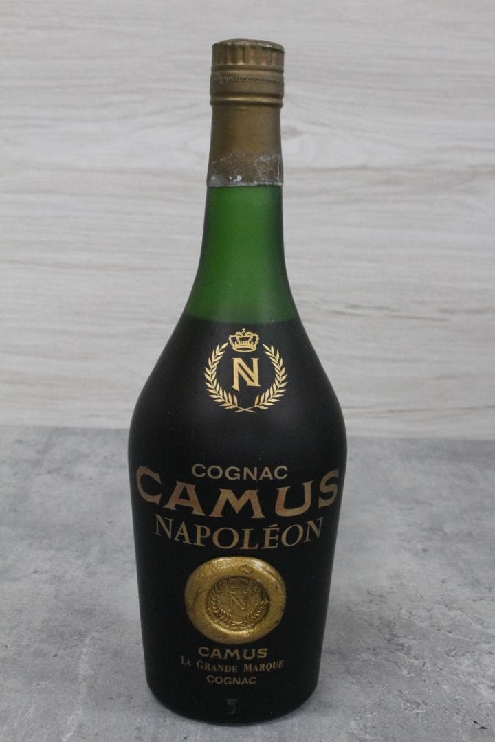 ▲未開栓12本まとめ J&B ジョニーウォーカー カミュ ブランデー ウイスキー