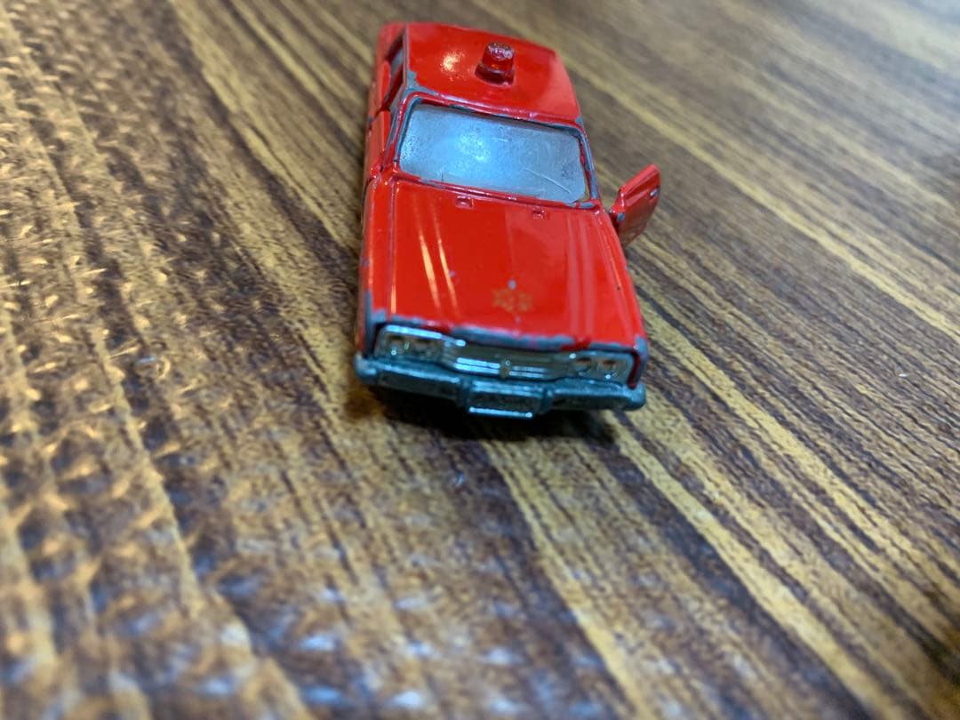 美品！プレミアム！トミカ！赤いイベントスペシャルダイキャストミニカー