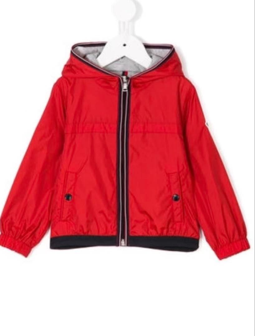 ♦️BABY♦️モンクレール　パーカー　ブルゾン 希少　定価3万