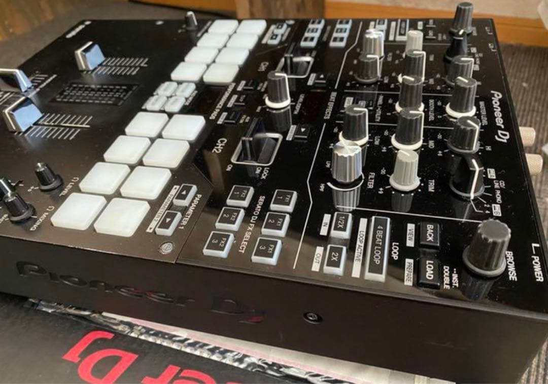 serato DJM-S9 DJミキサー