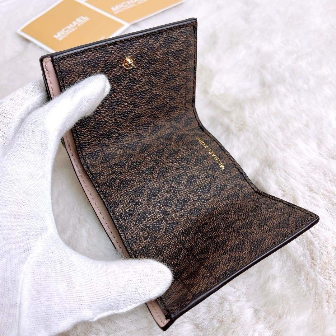 未使用☆MICHAEL KORSマイケルコース 三つ折り財布 ブラウンMK柄.