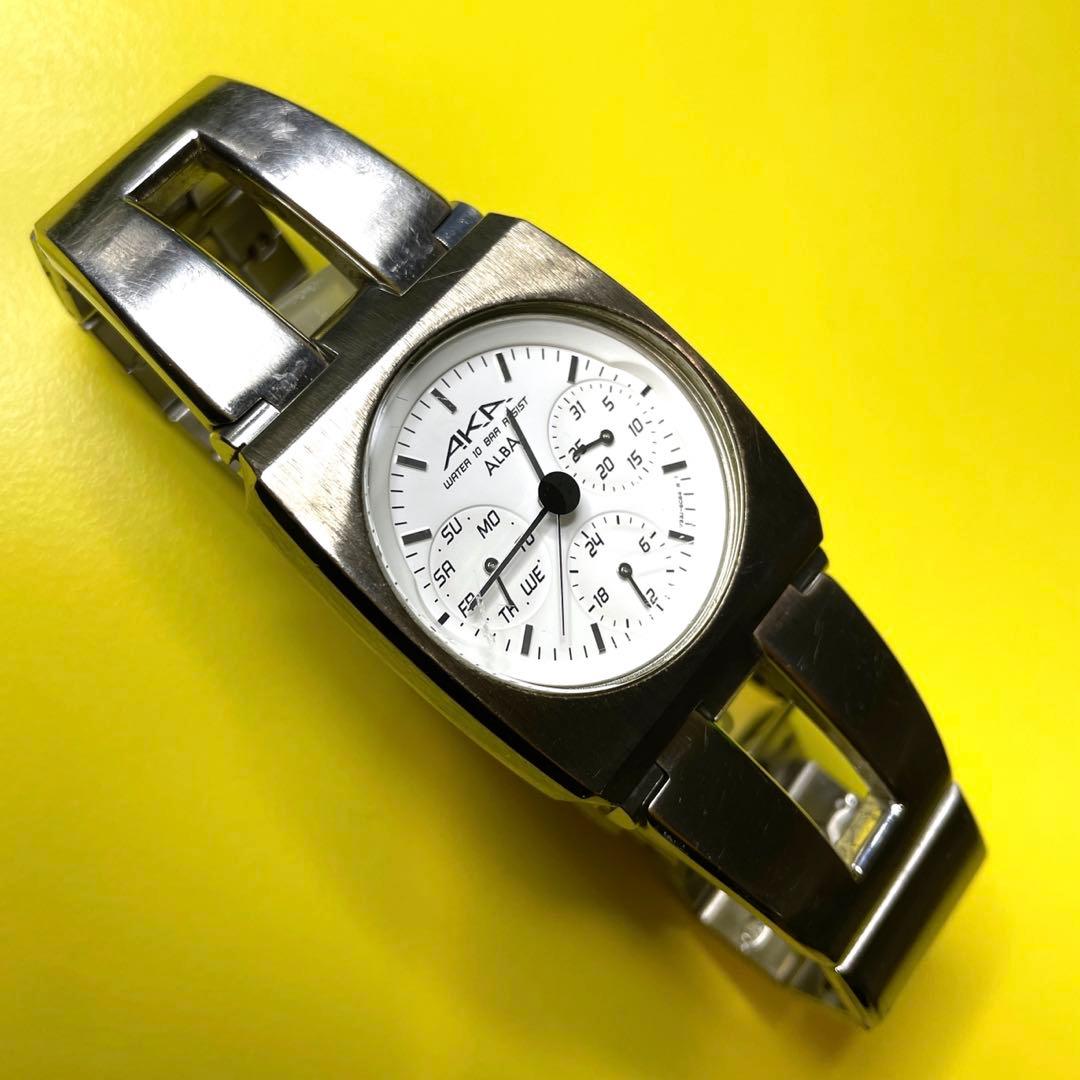 SEIKO ALBA AKA DAY-DATE腕時計