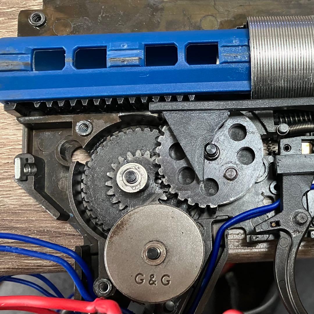 電動ガン エアガン　KSC QRF mod.1 サブマシンガン