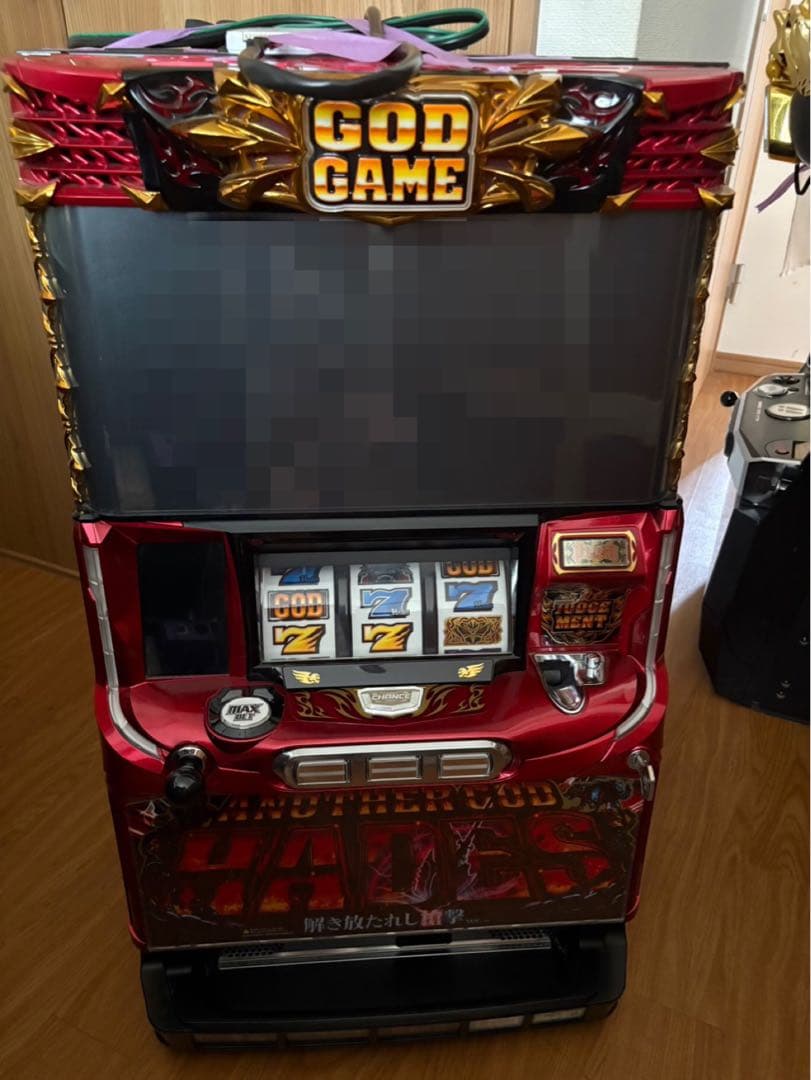GOD GAME スロットマシン 赤