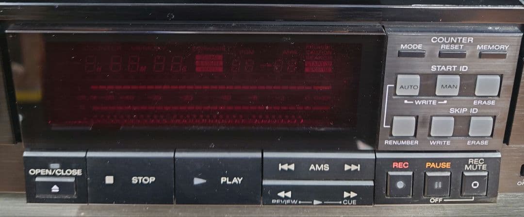 ■SONY　DTC-1000ES DATデッキ