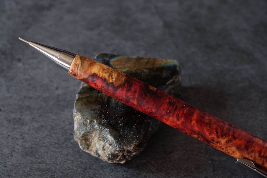 PG5木軸カスタム0167　高村杢工房 製図用シャープペンシル　花梨瘤極上の紅白