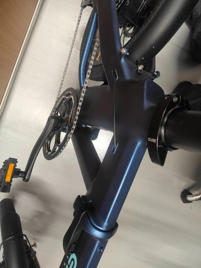 【過去最大割引！】ERWAY A02 折りたたみ電動アシスト自転車　ネイビー