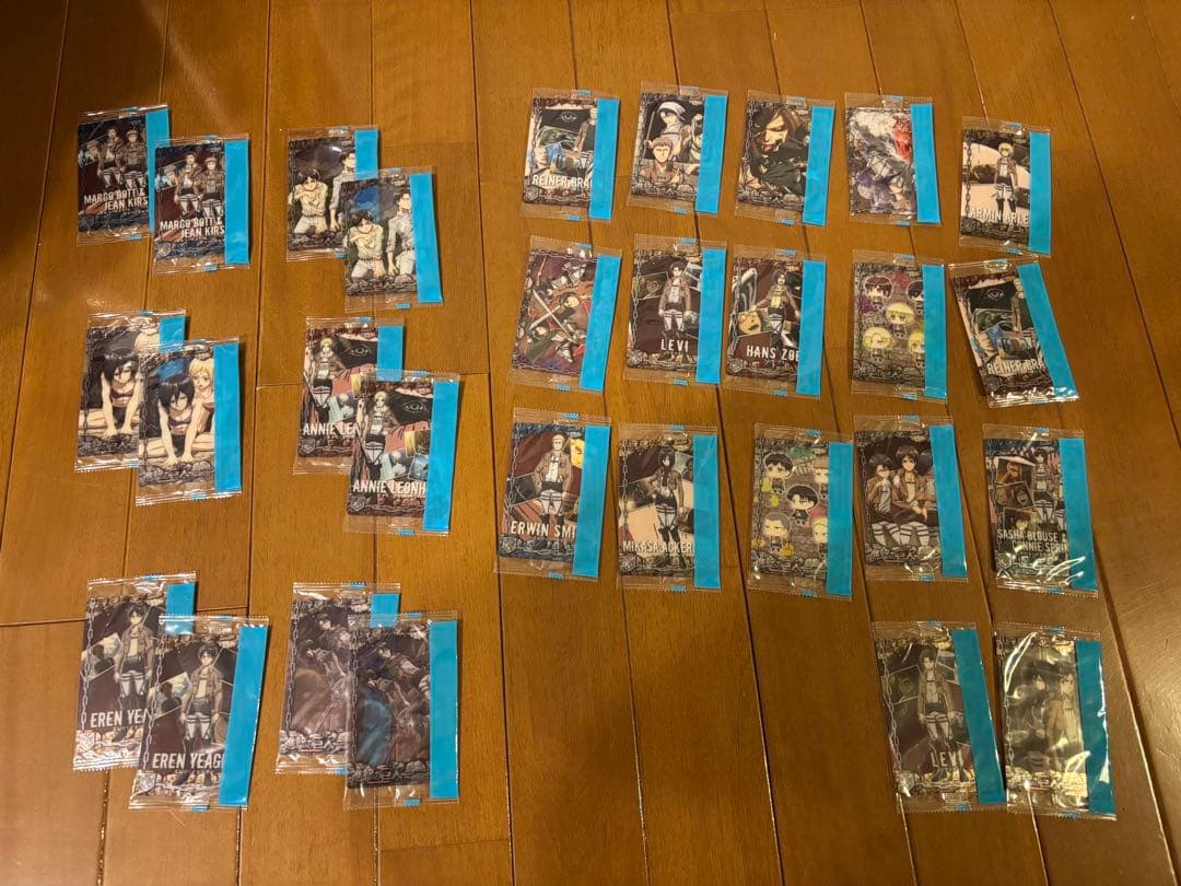 新品未開封　ウエハース 森永 未開封 カード まとめ 進撃の巨人