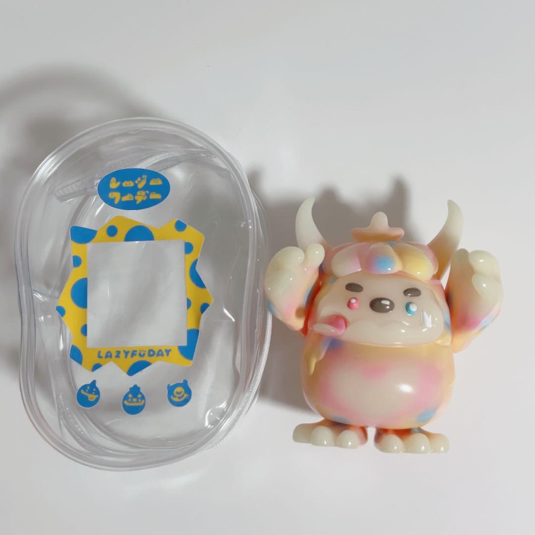 レージーフーデー LAZYFUDAY ソフビ デザトイ 蓄光