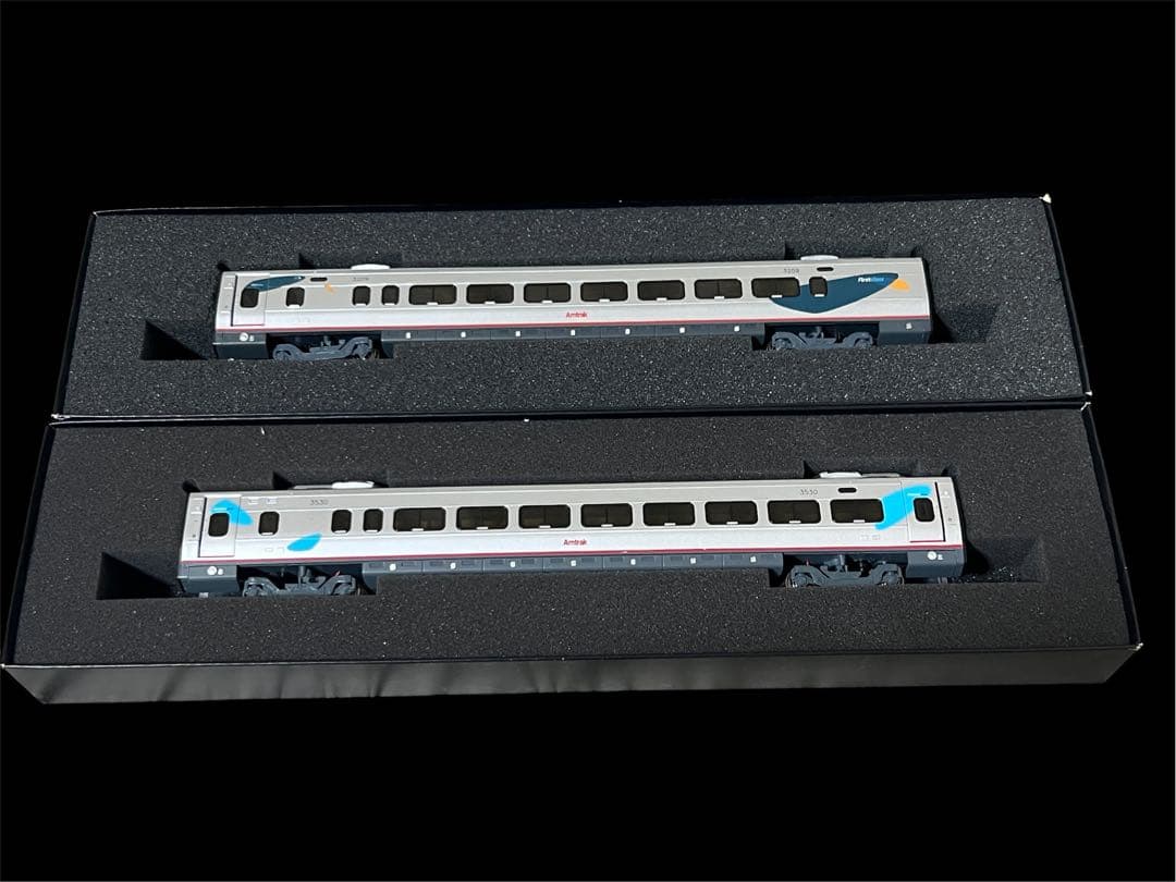 HOゲージ Acela Express 6両セット(BACHMANN)