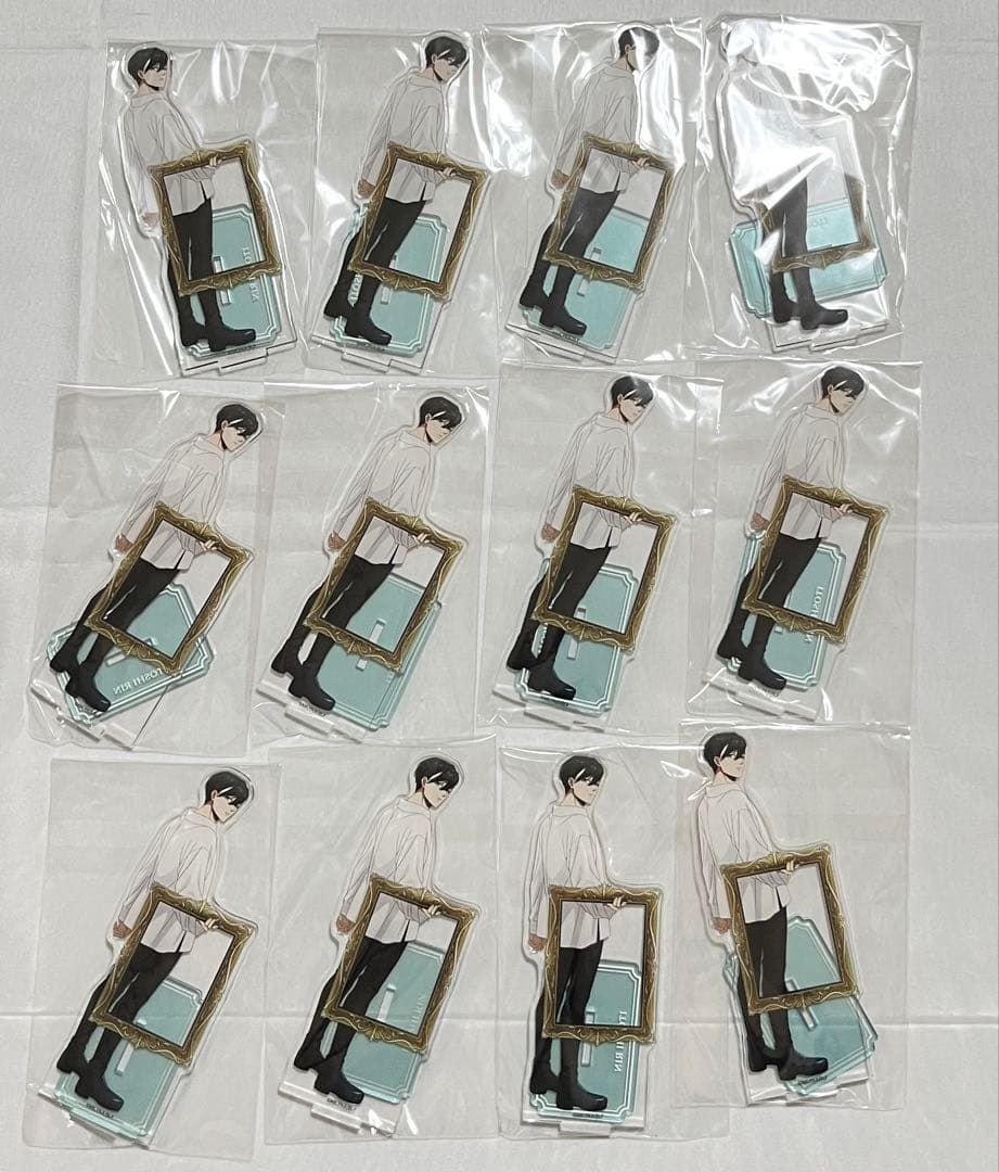 ブルーロック　糸師凛　アクリルフィギュア　Frame ver. 12個