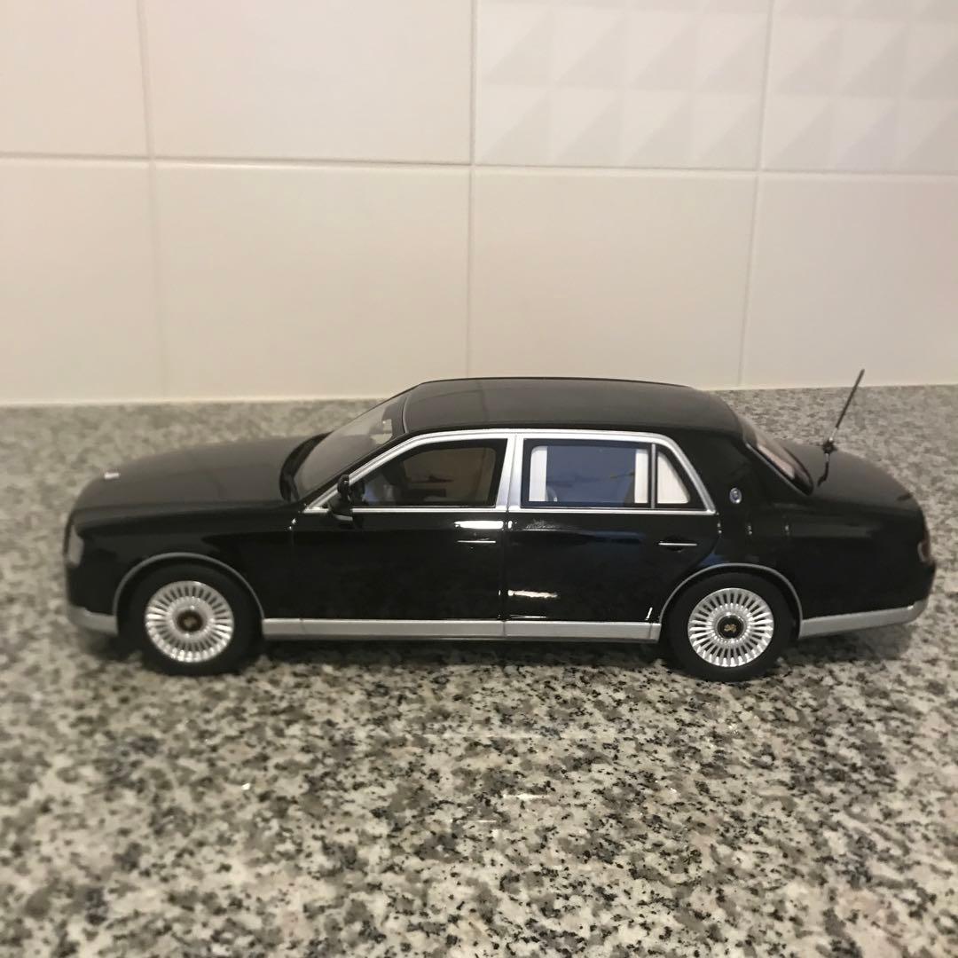 1/18トヨタ センチュリー (UWG60) 2020 日本国内閣総理大臣専用車
