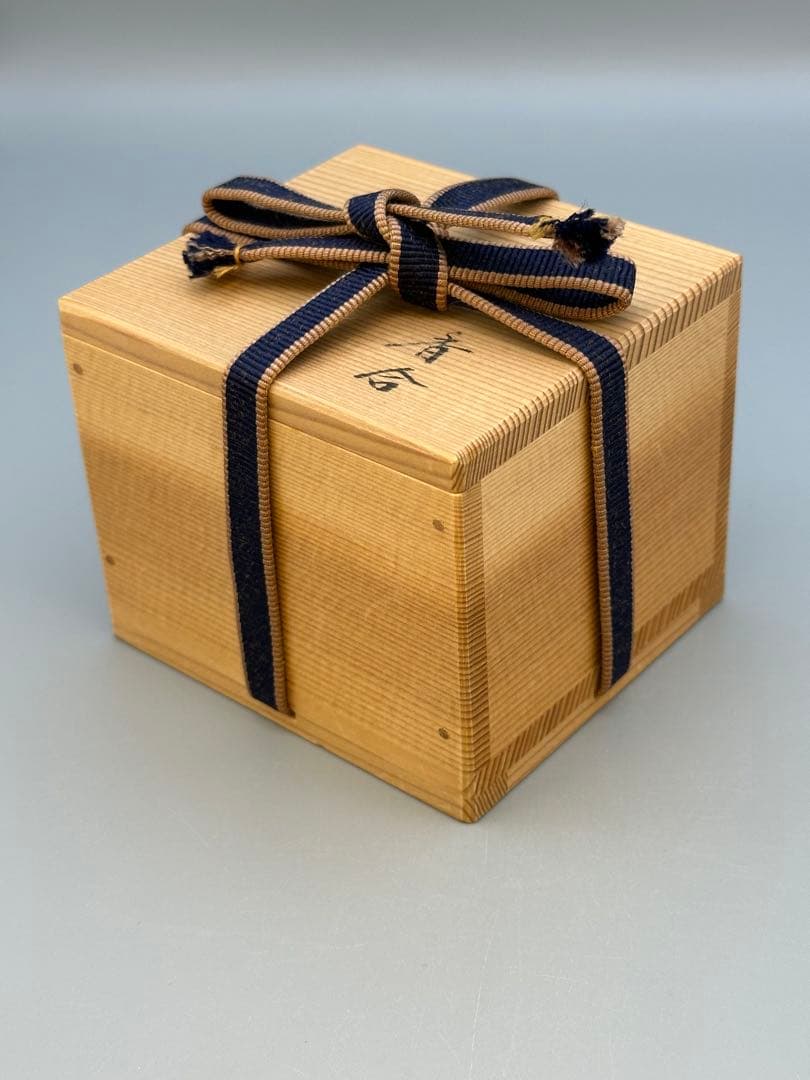 y茶道具　香合　鈴木光入　菊置上