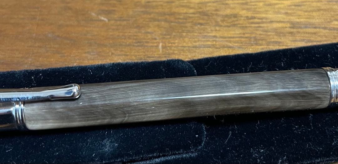 カランダッシュ　バリアスシリーズ　ボールペン　ゼブホーン　黒