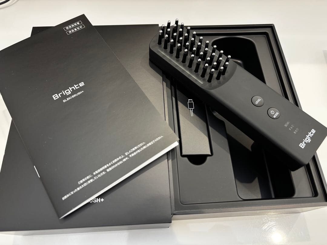 Brighte ELEKI BRUSH+ コーム、ブラシほか