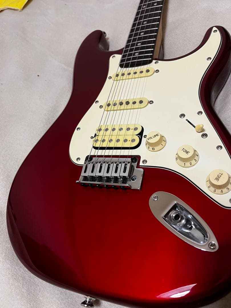 ギター Squier Stratocaster HSS Standard series