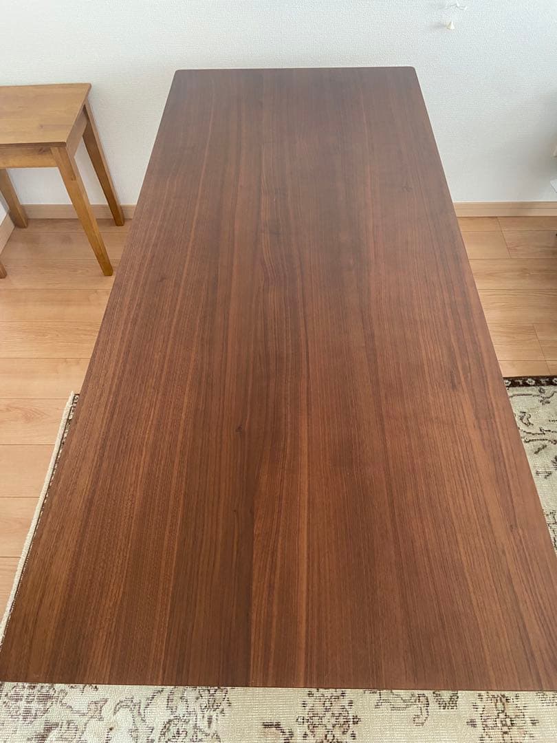 無印良品　リビングにもダイニングにもなるテーブル　ウォールナット