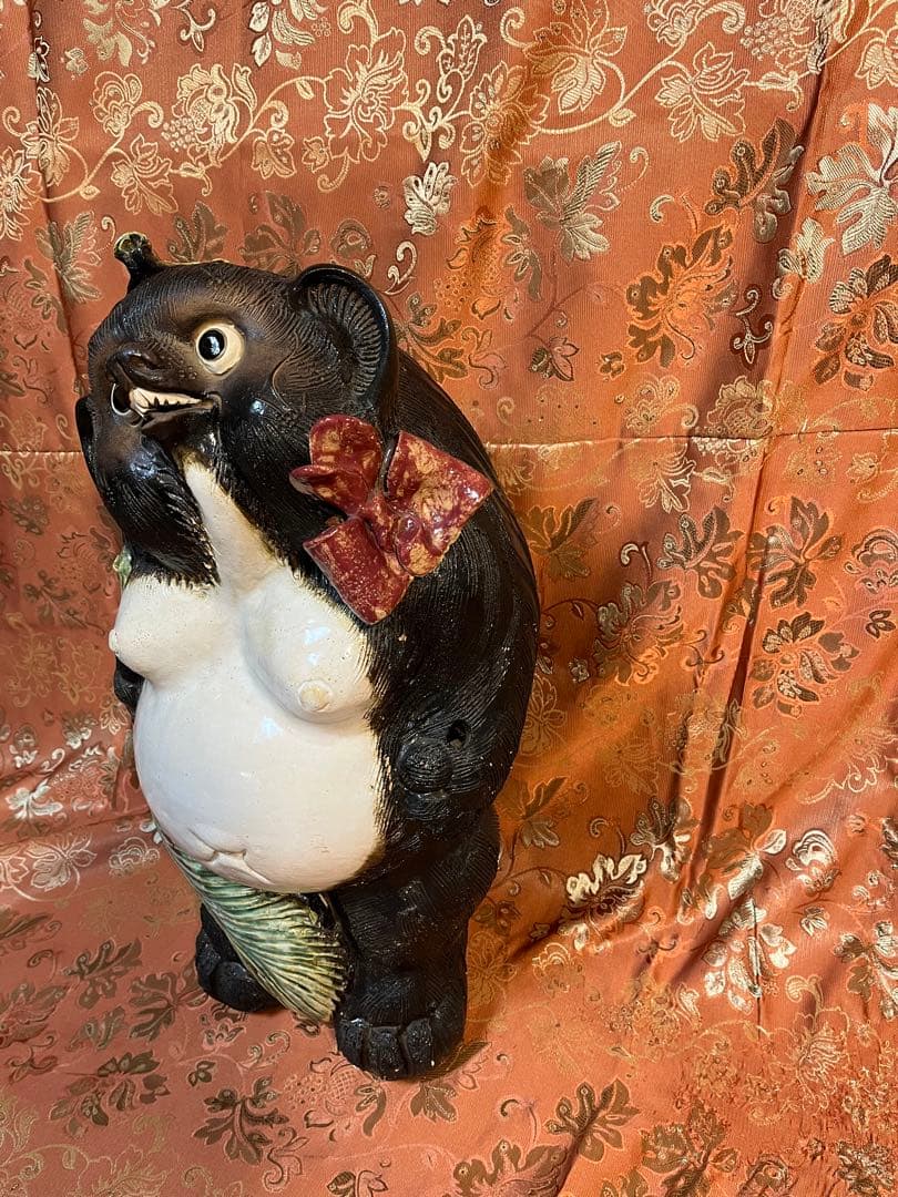 信楽焼　メスダヌキ　めすだぬき　たぬき