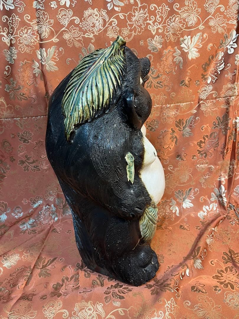 信楽焼　メスダヌキ　めすだぬき　たぬき