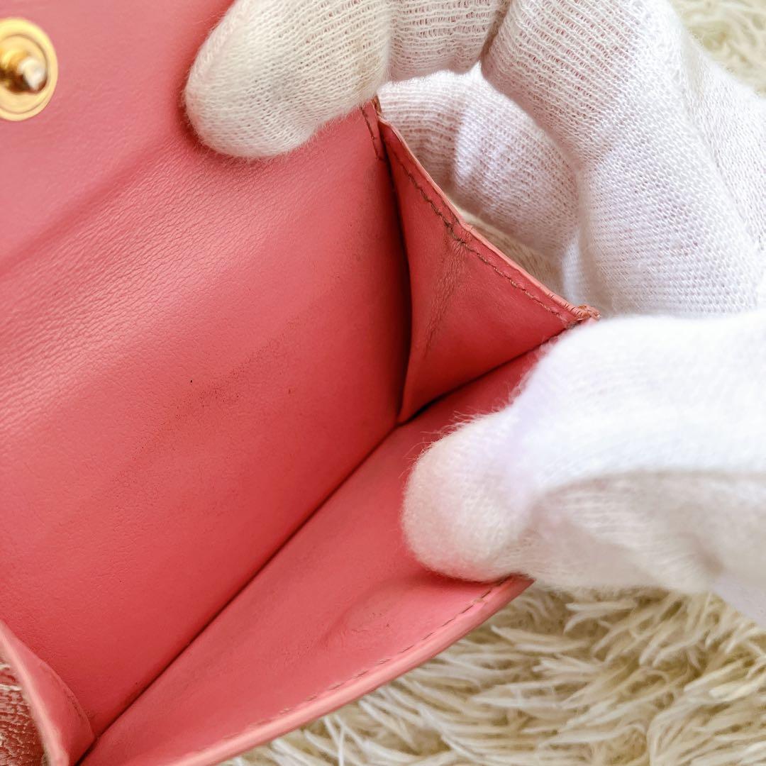 ミュウミュウ 三つ折り財布 コンパクトウォレット ピンク パターンハート 総柄